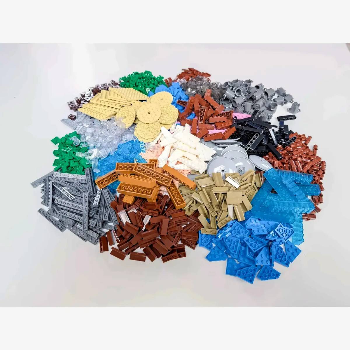 Ensemble de pièces non triées 1,5 kg, neuves (BB-108666) — Prix et comparaison | Brick Broker