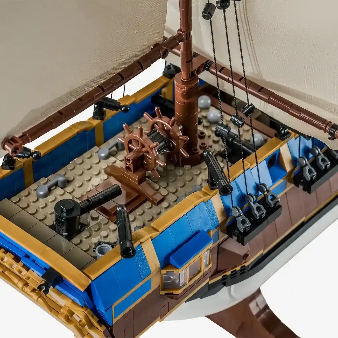 BlueBrixx HMS Bounty • Set 108934 • SetDB • Merlins Bricks