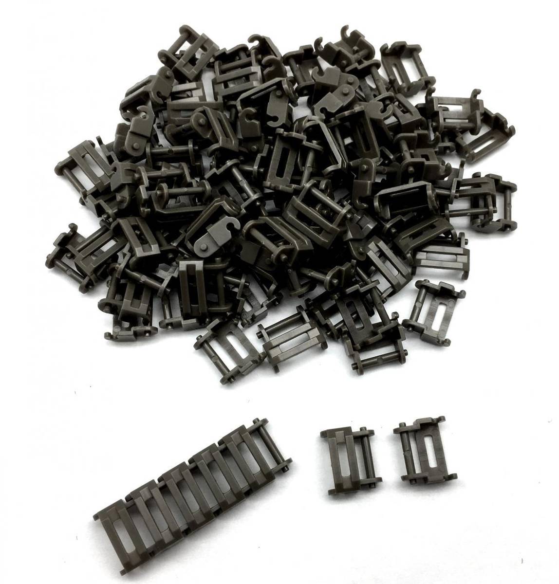 Maillon de chenille 1,5 de large, Gris (100 pcs) (BB-400003) — Prix et comparaison | Brick Broker