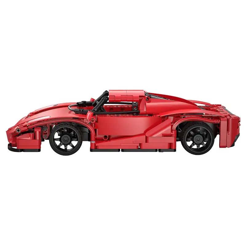 CaDA Red Blade Sport Car • Set C51304W • SetDB