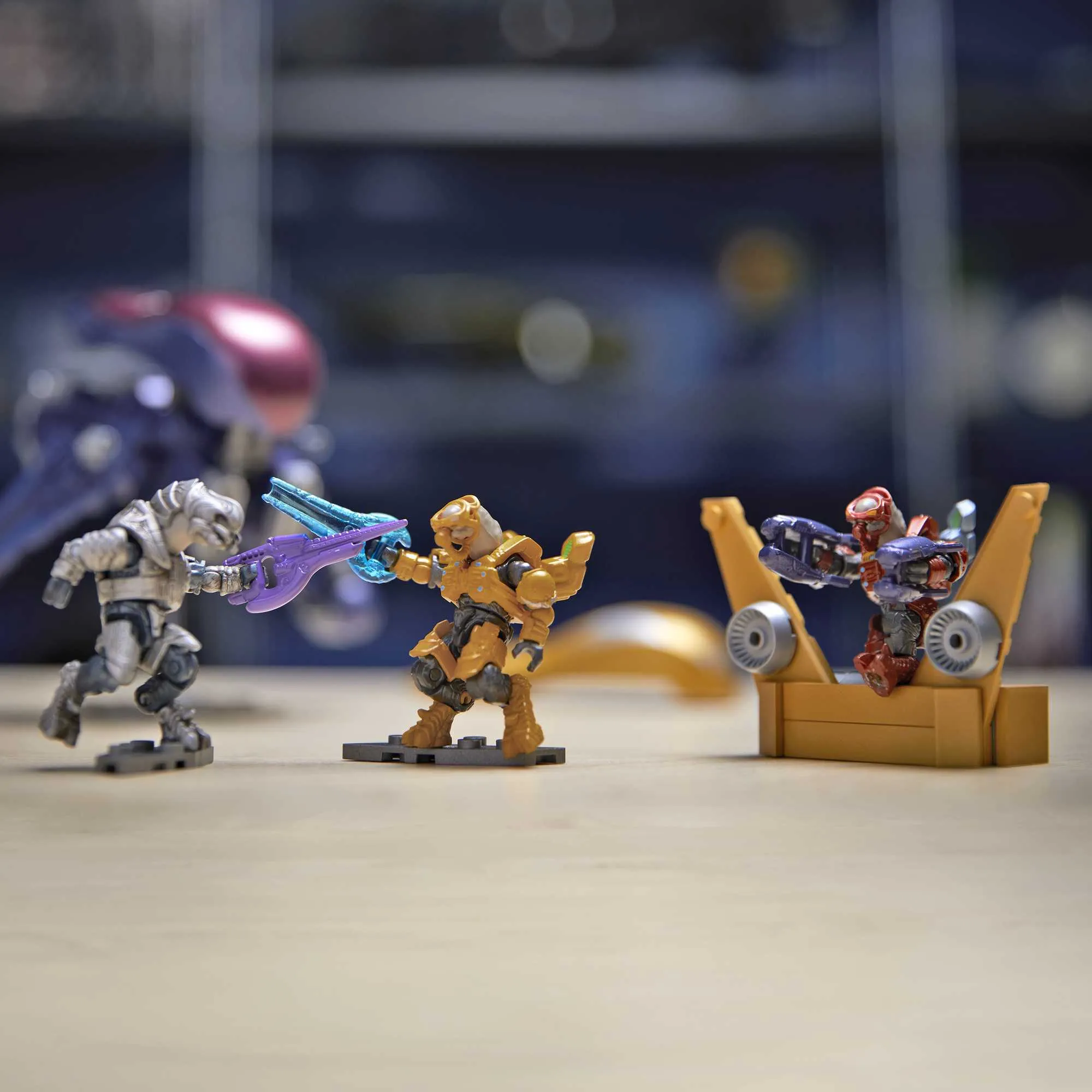 マクファーレントイズ HALO ジャンク　まとめ売り LOT OF 2 HALO ACTION FIGURES MCFARLANE TOYS 2012 ALIEN