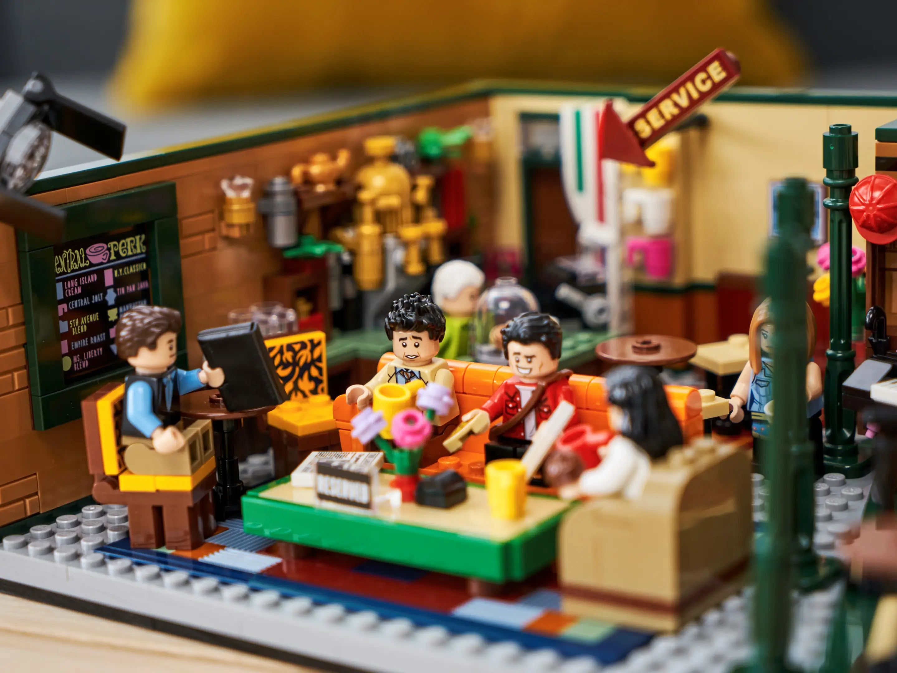 Coffee Shop Friends Lego Central Perk Amazon Perk 21319 Lego