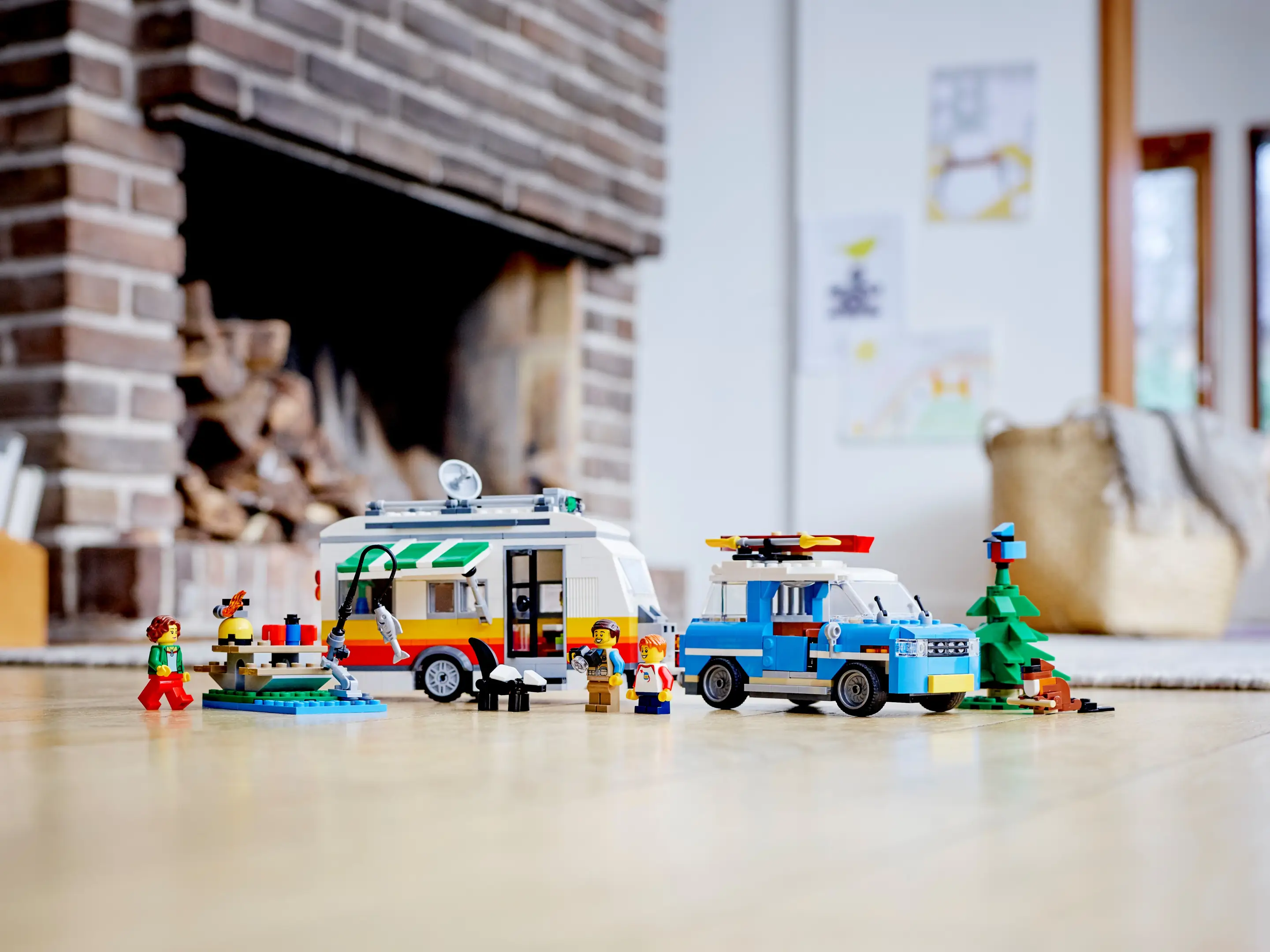 Lego Creator Lego Holiday Truck LEGO Creator Caravan Family
