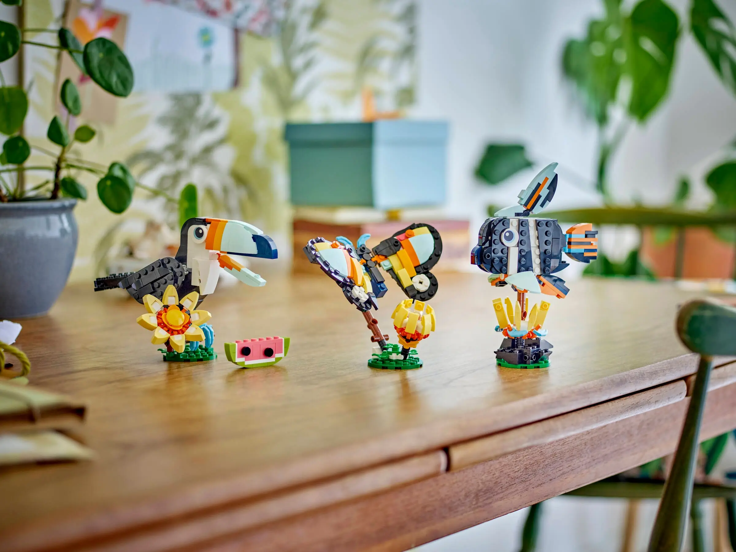 LEGO Creator Wild Animals Tropical Toucan • Set 31173