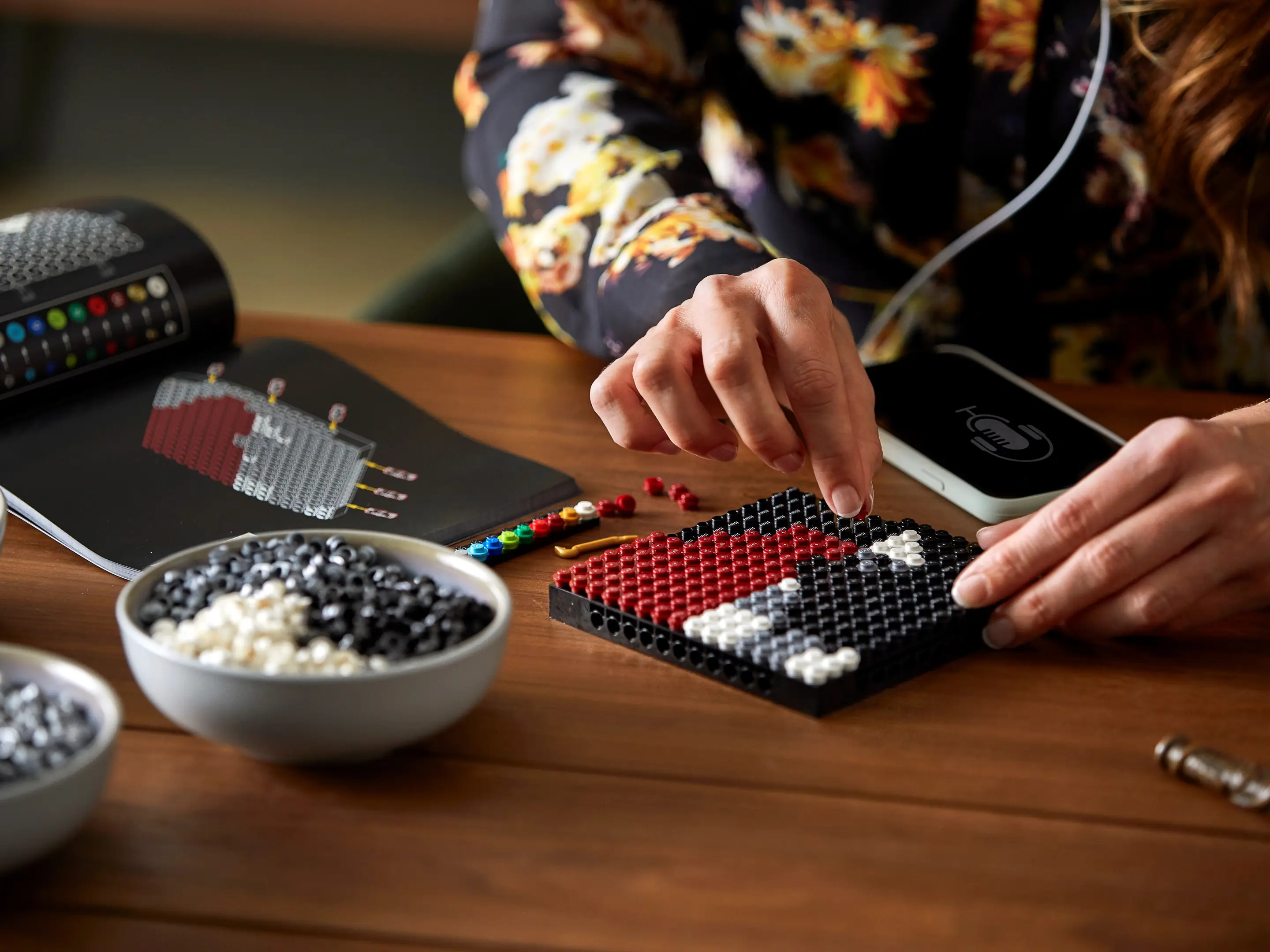 LEGO Harry Potter Hogwarts Crests • Set 31201 • SetDB