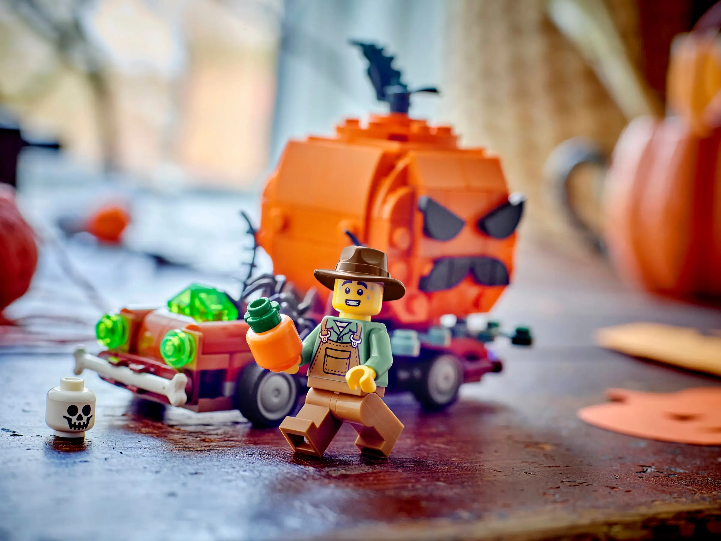 LEGO Holiday Jack-O'-Lantern Pickup Truck • Set 40822