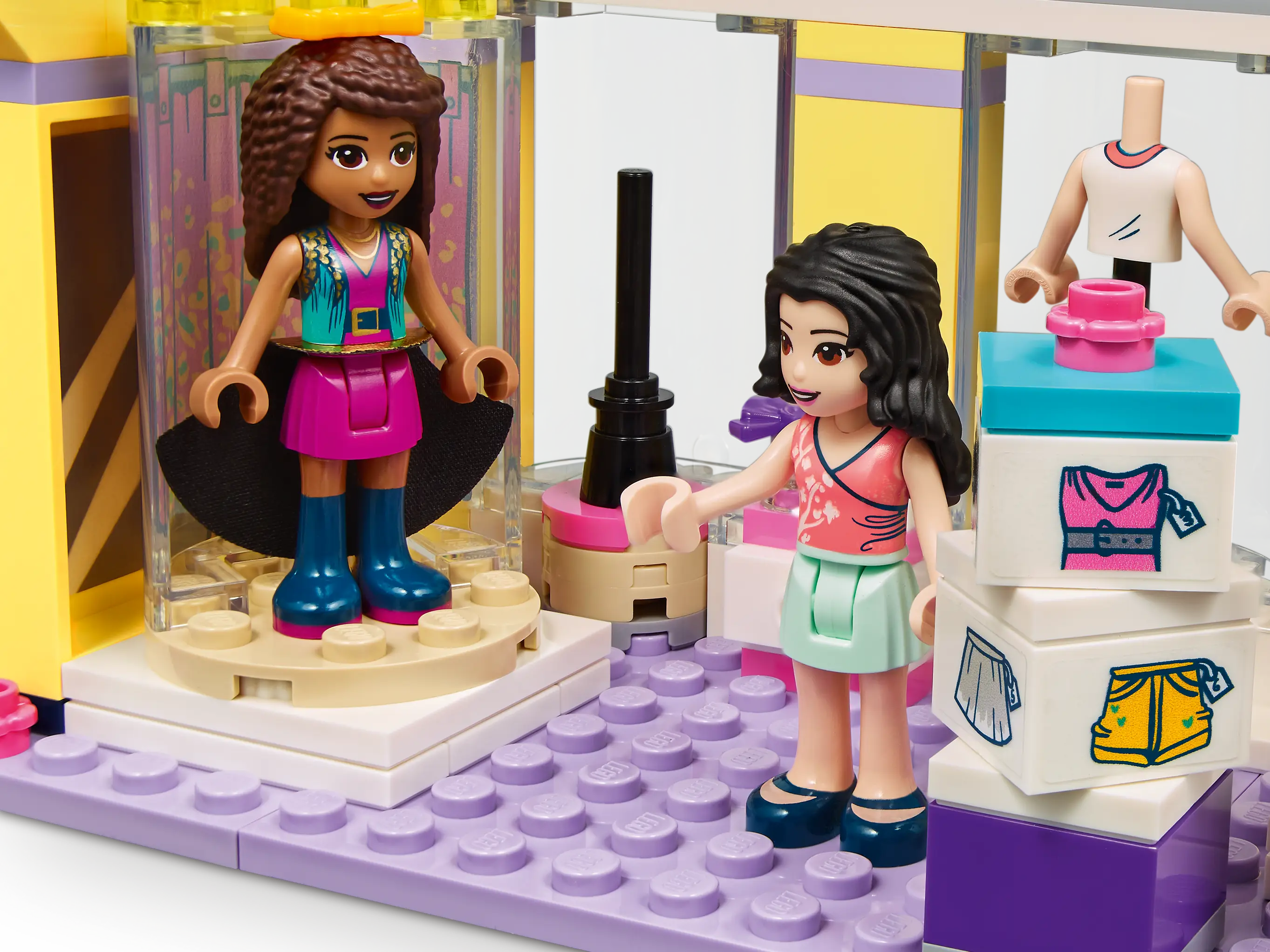 Friends 41427 Lego Friends Emma Fashion Shop LEGO Friends Emma's