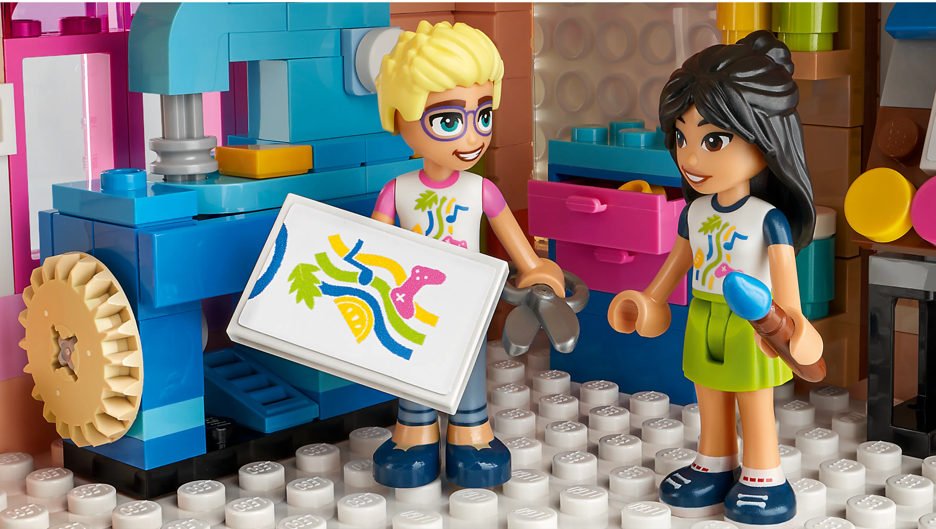 めりーめりーページ LEGO Friends Heartlake City Community Center • Set 41748
