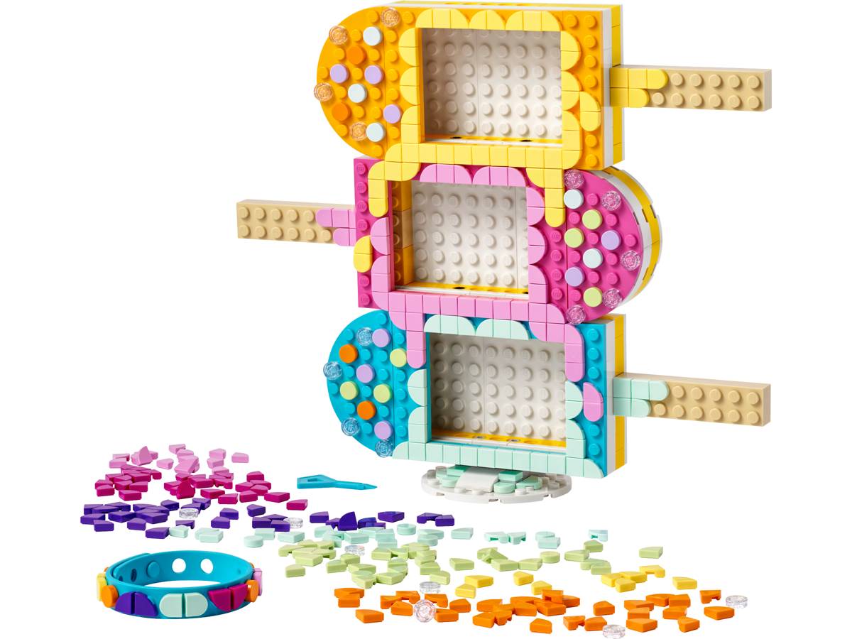 Merli Frames LEGO DOTS Ice Cream Picture Frames & Bracelet