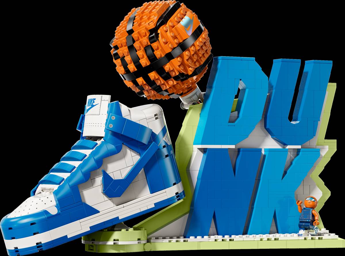 LEGO Nike Dunk x LEGO Set • Set 43008 • SetDB