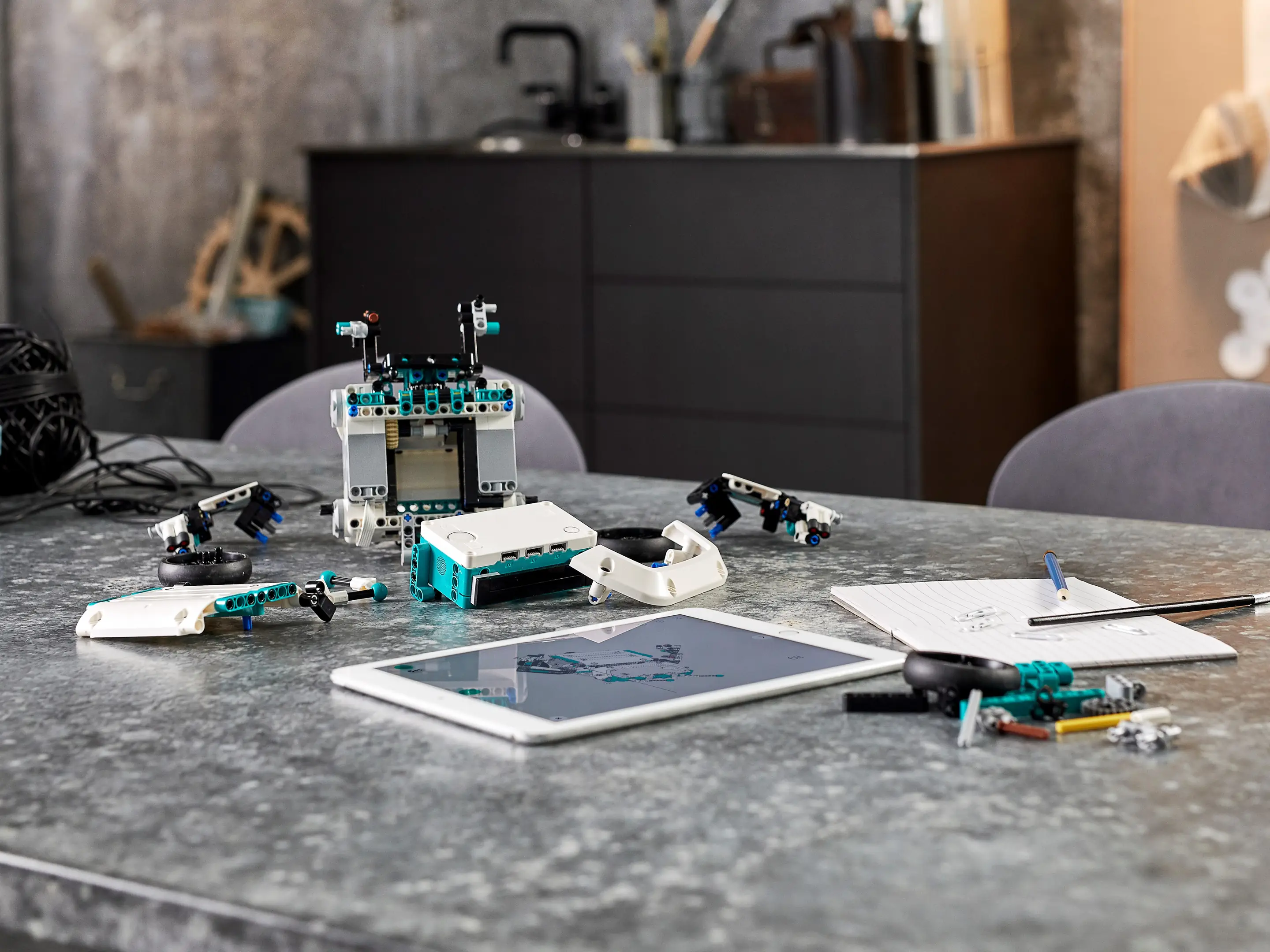 LEGO MINDSTORMS Robot Inventor • Set 51515 • SetDB