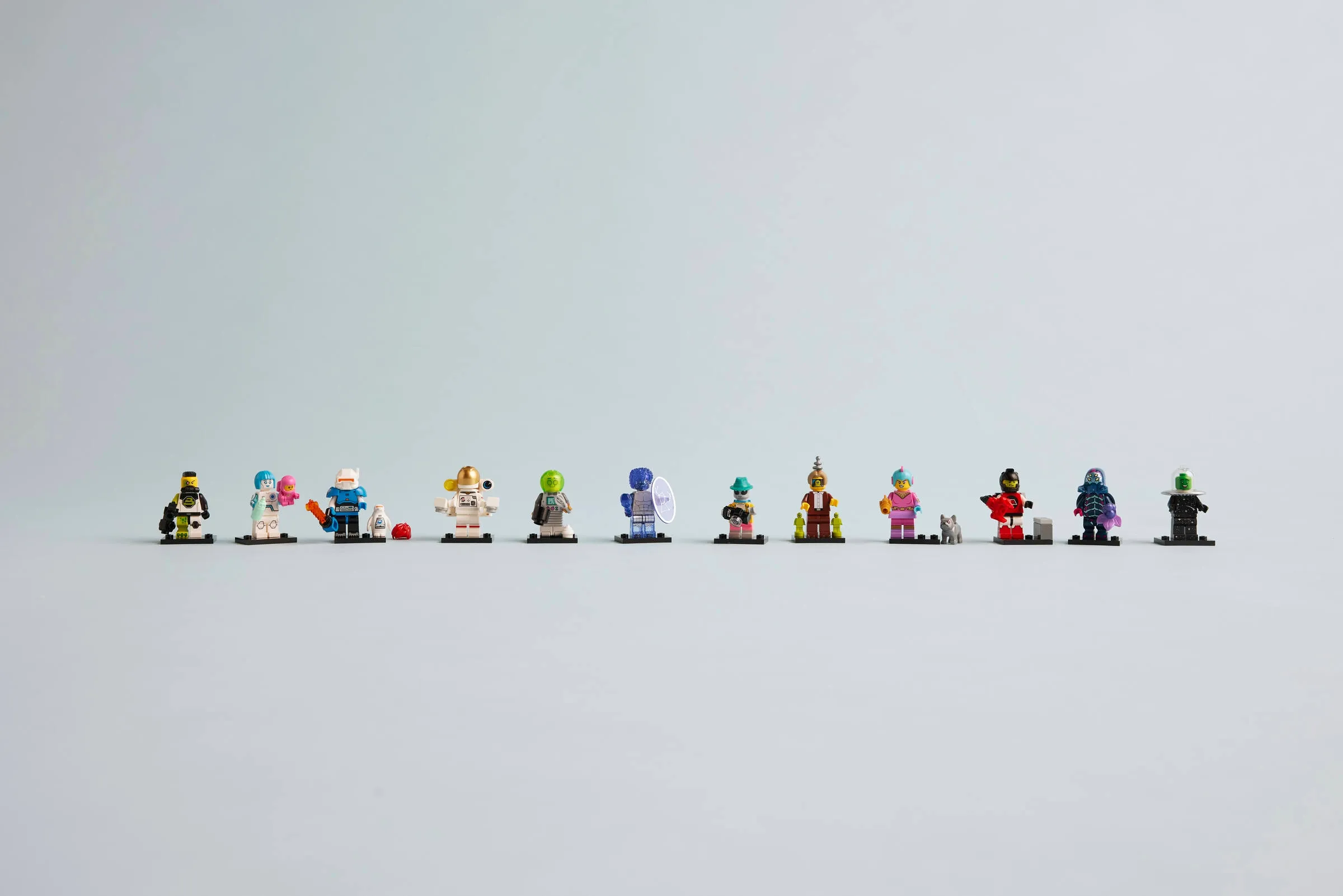 ネイビー様 リクエスト 6点 まとめ商品 LEGO Minifigures Series 25 6 Pack • Set 66763 • SetDB