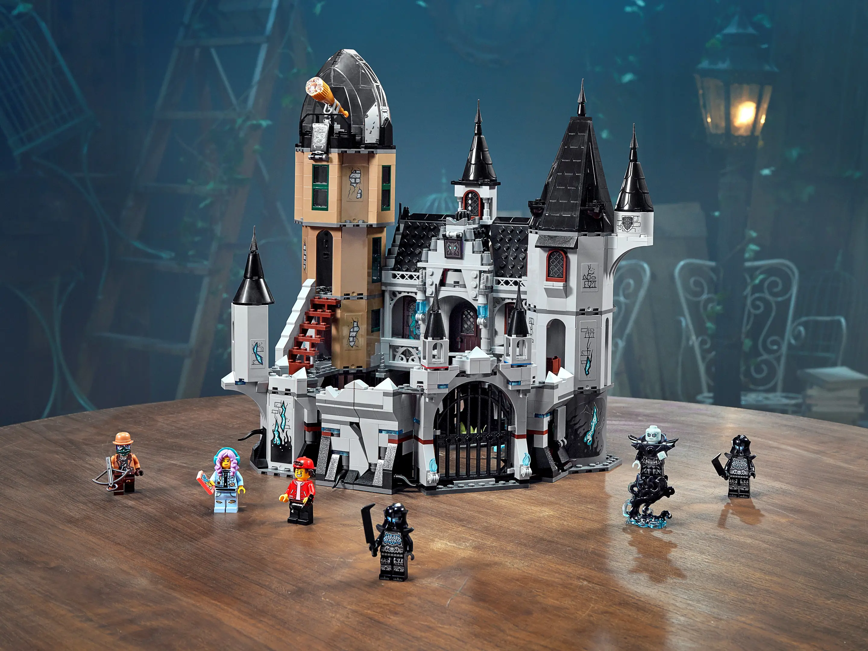 Lego Hidden Castle LEGO Hidden Side Mystery Castle • Set 70437