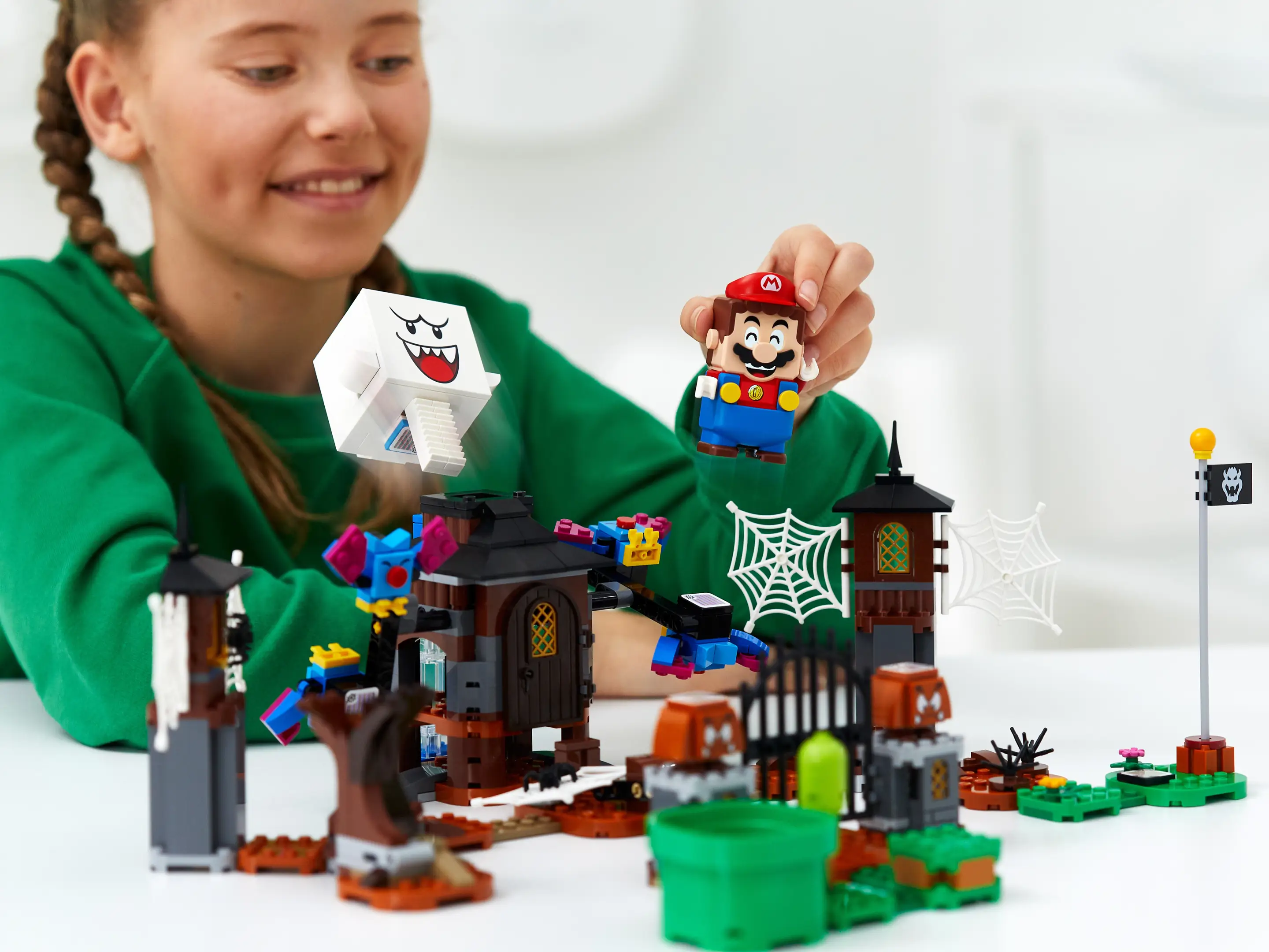LEGO Super Mario King Boo and the Haunted Yard Expansion Set