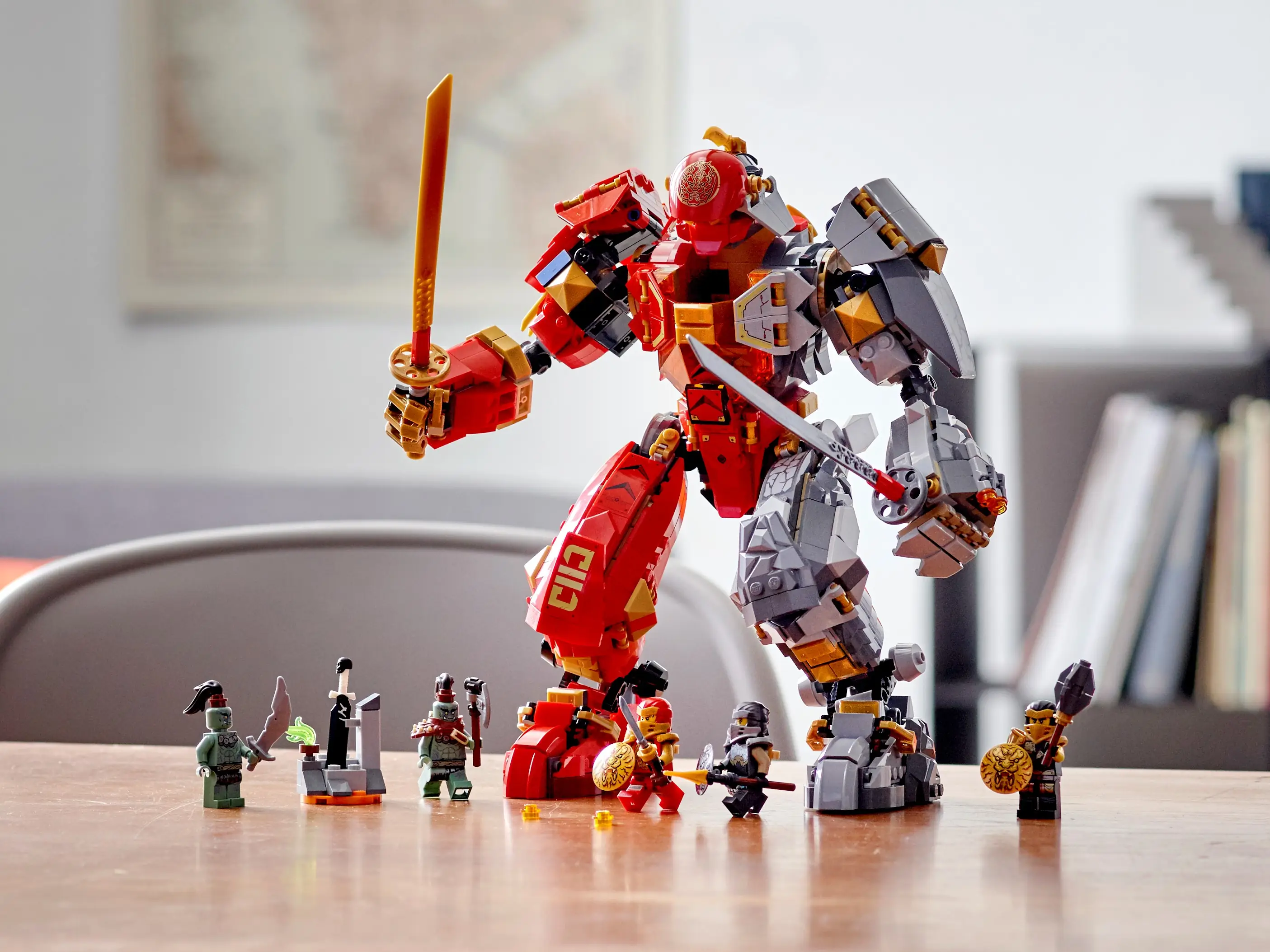 Lego Mech Kai's Fire Stone Mech LEGO NINJAGO Fire Stone Mech