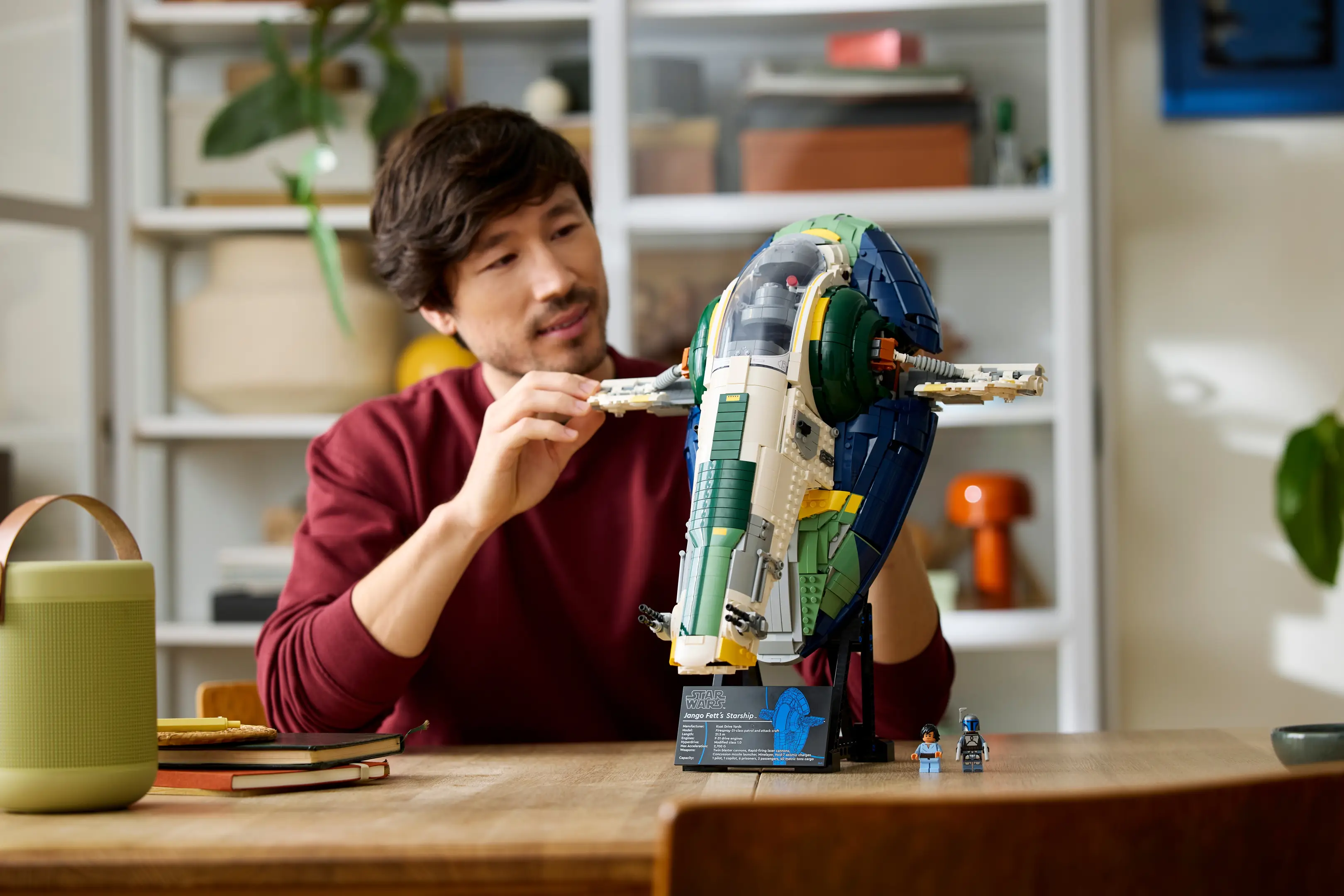LEGO Star Wars UCS Jango Fett's Firespray-Class Starship