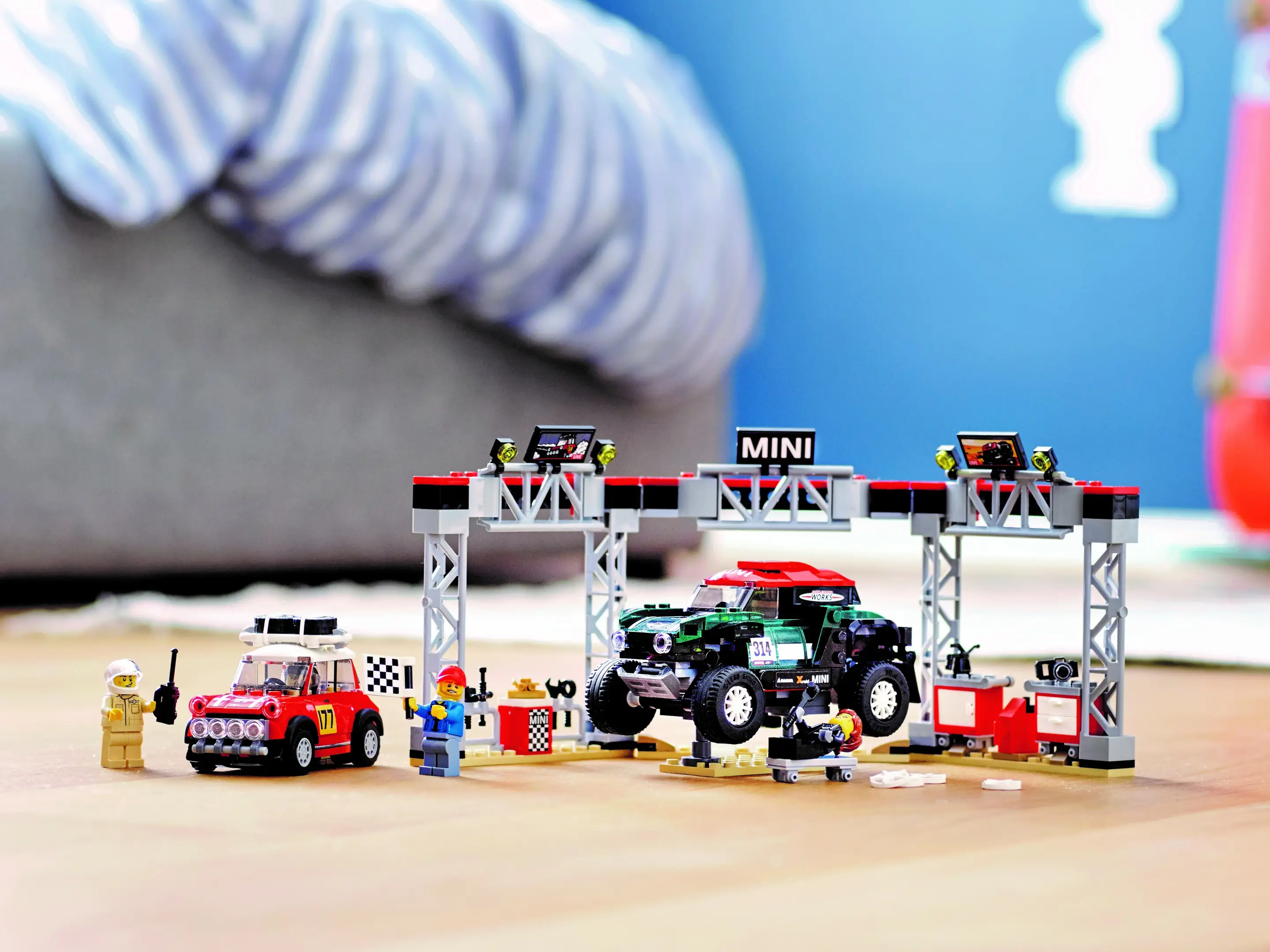 LEGO Speed Champions 1967 Mini Cooper S Rally and 2018 MINI John