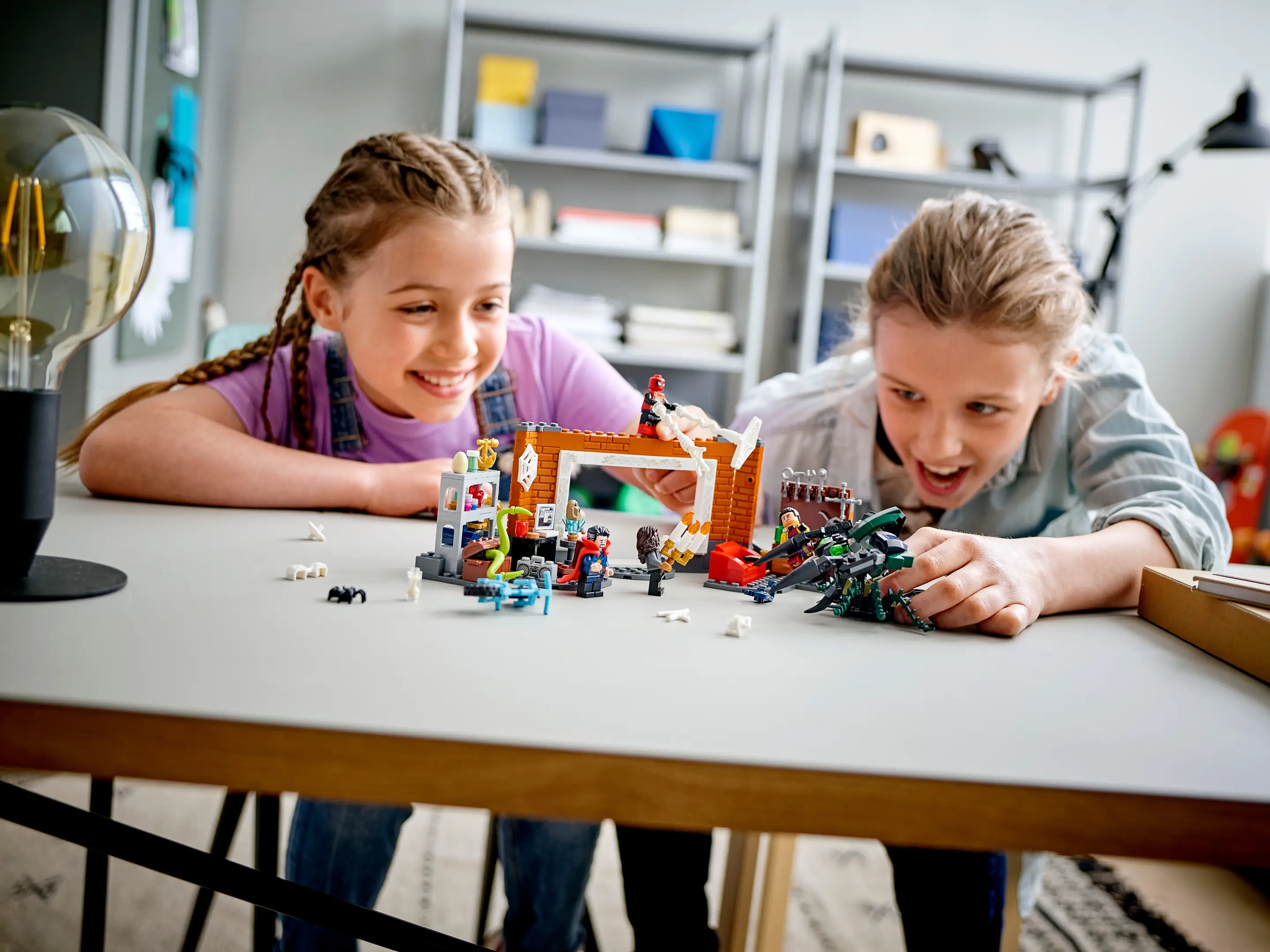 LEGO Marvel Spider-Man at the Sanctum Workshop • Set 76185