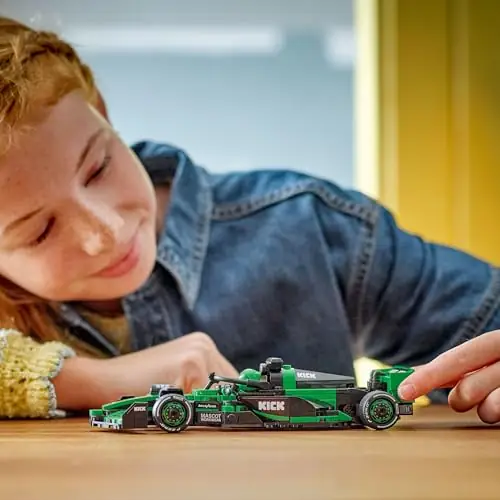 LEGO Speed Champions KICK Sauber F1 Team C44 Race Car