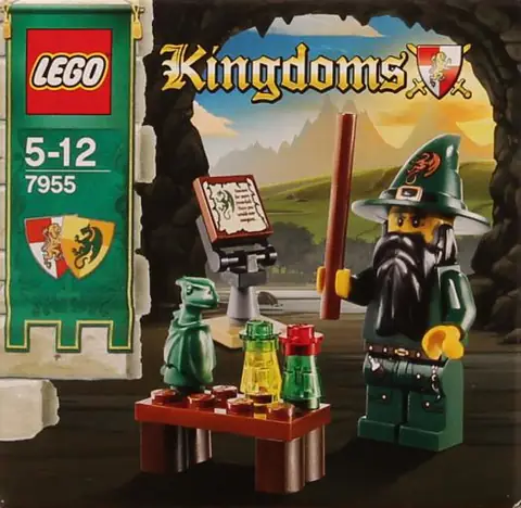 LEGO Castle Jester • Set 7953 • SetDB • Merlins Bricks