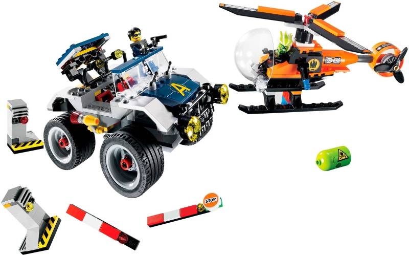 ジルコニア LEGO Agents 4-Wheeling Pursuit • Set 8969 • SetDB