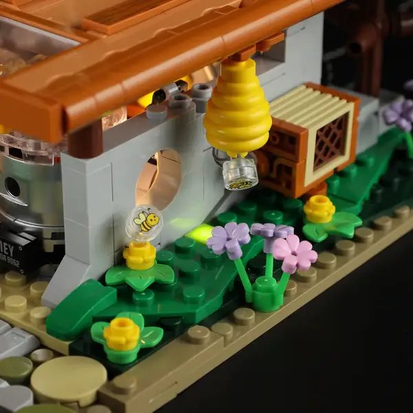 Lumibricks (Funwhole) Bee Farm • Set F9062 • SetDB