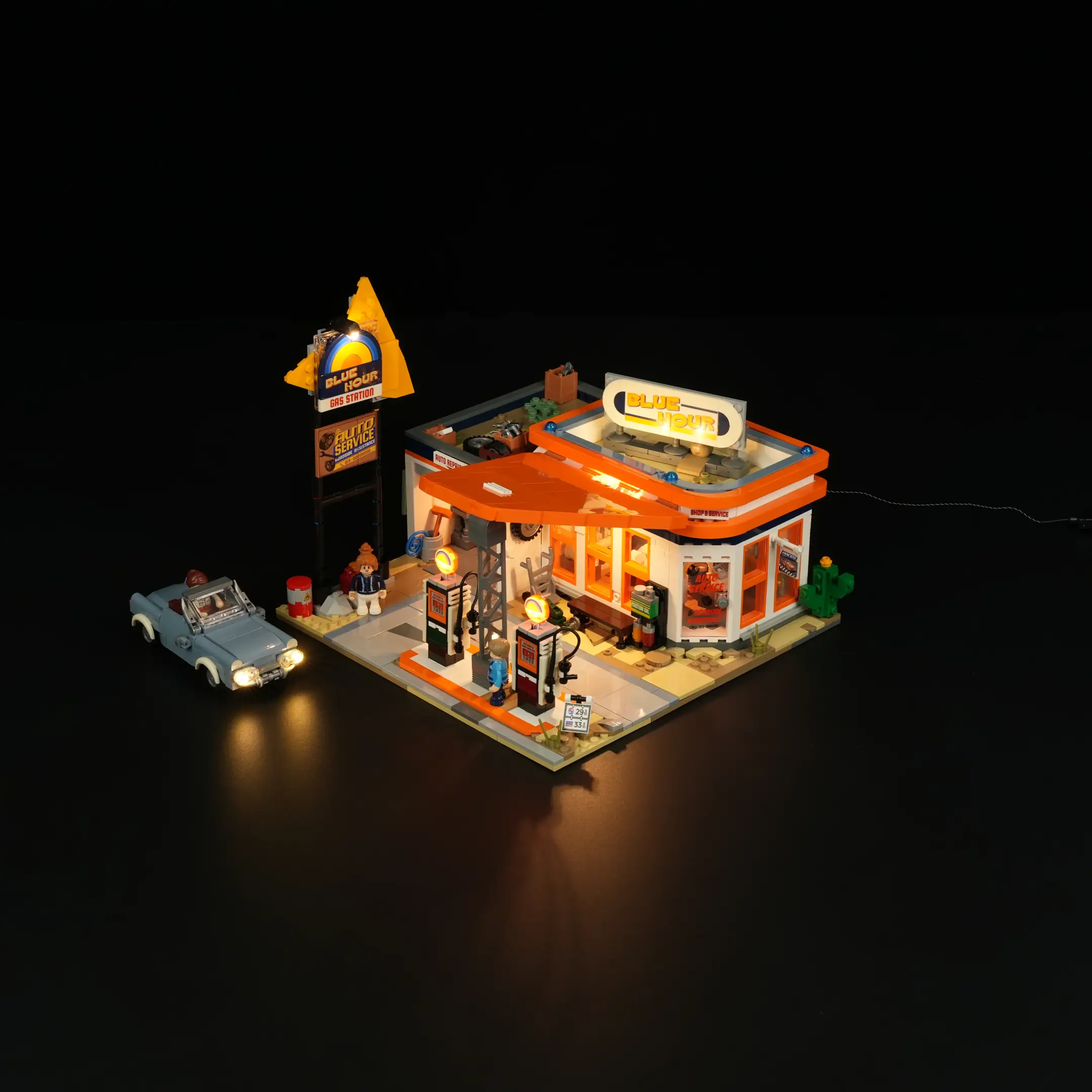 Lumibricks (Funwhole) Gas Station • Set F9065 • SetDB