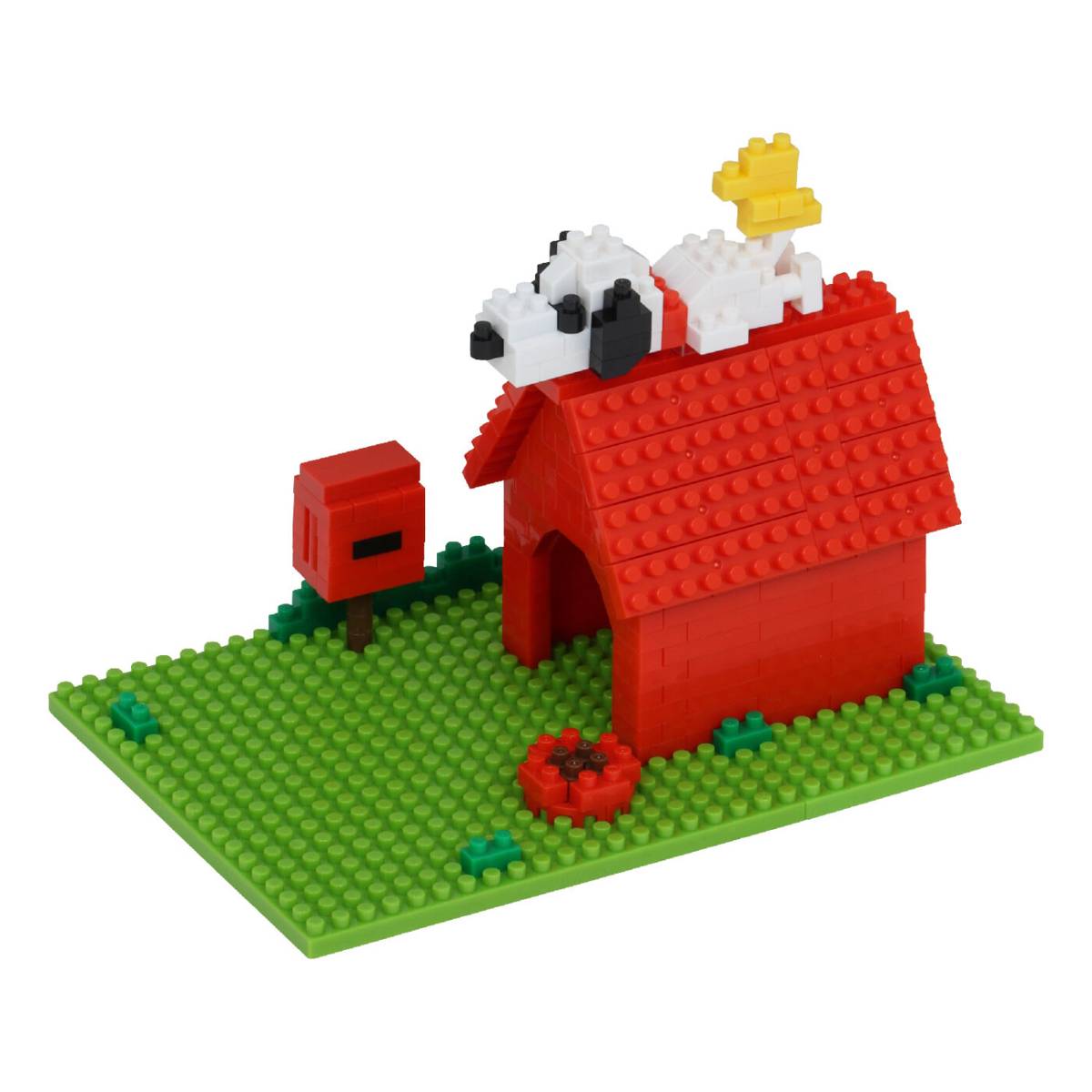 nanoblock Peanuts Snoopy House • DIAMOND BLOCKS