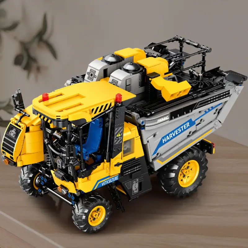 Reobrix Grape Harvester • Set 22026 • SetDB • Merlins Bricks