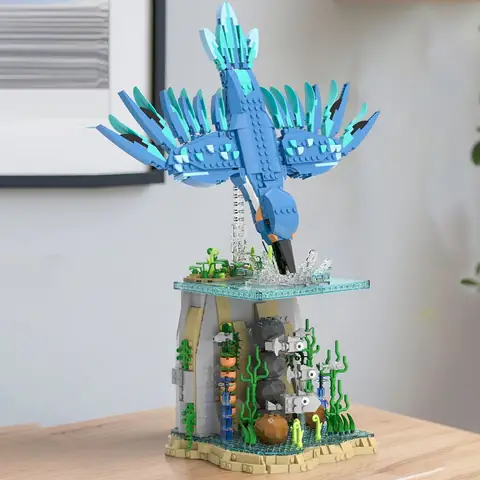 Xbert The Bald Eagle • Set 66098 • SetDB • Merlins Bricks
