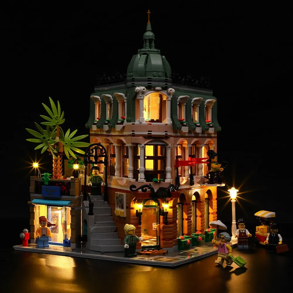 LEGO Icons Boutique Hotel • Set 10297 • SetDB