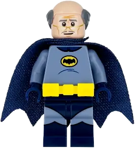 LEGO THE BATMAN MOVIE Alfred Pennyworth Classic Batsuit